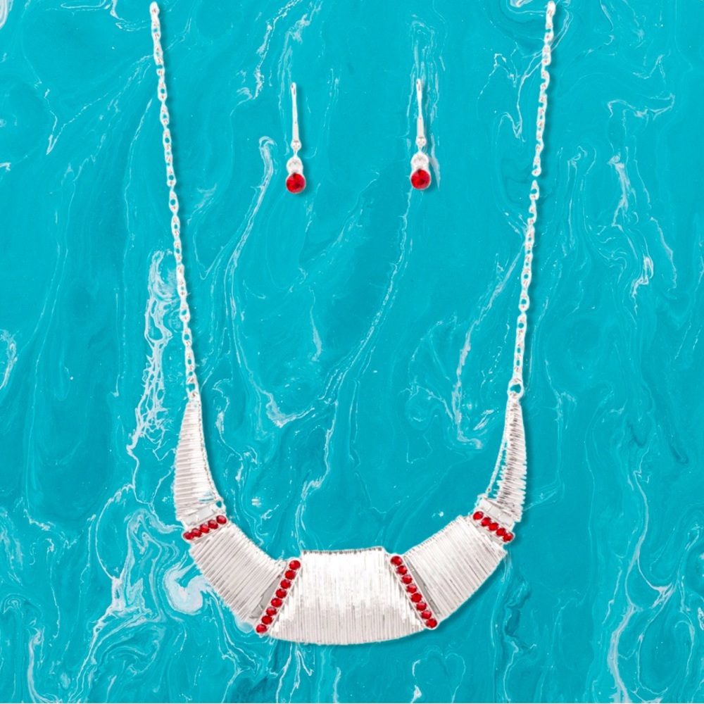 Paparazzi Going Through Phases Necklace in Red